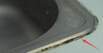 洗菜池的池邊變黑竟然是發(fā)霉！