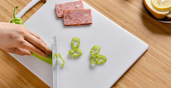 塑料制品也需要銀抗菌嗎？這里有你想要的答案！