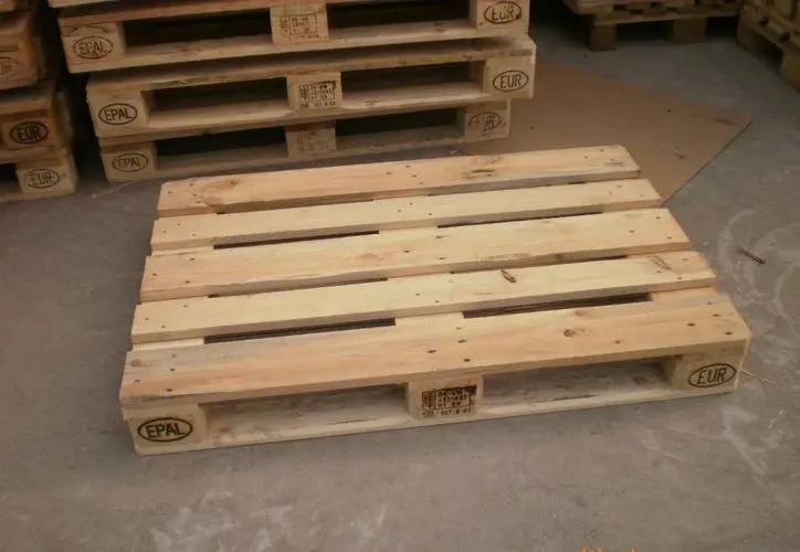 木托盤發(fā)霉的處理辦法！